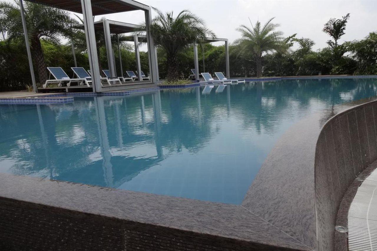 Avasa Hotel Haidarábád Kültér fotó