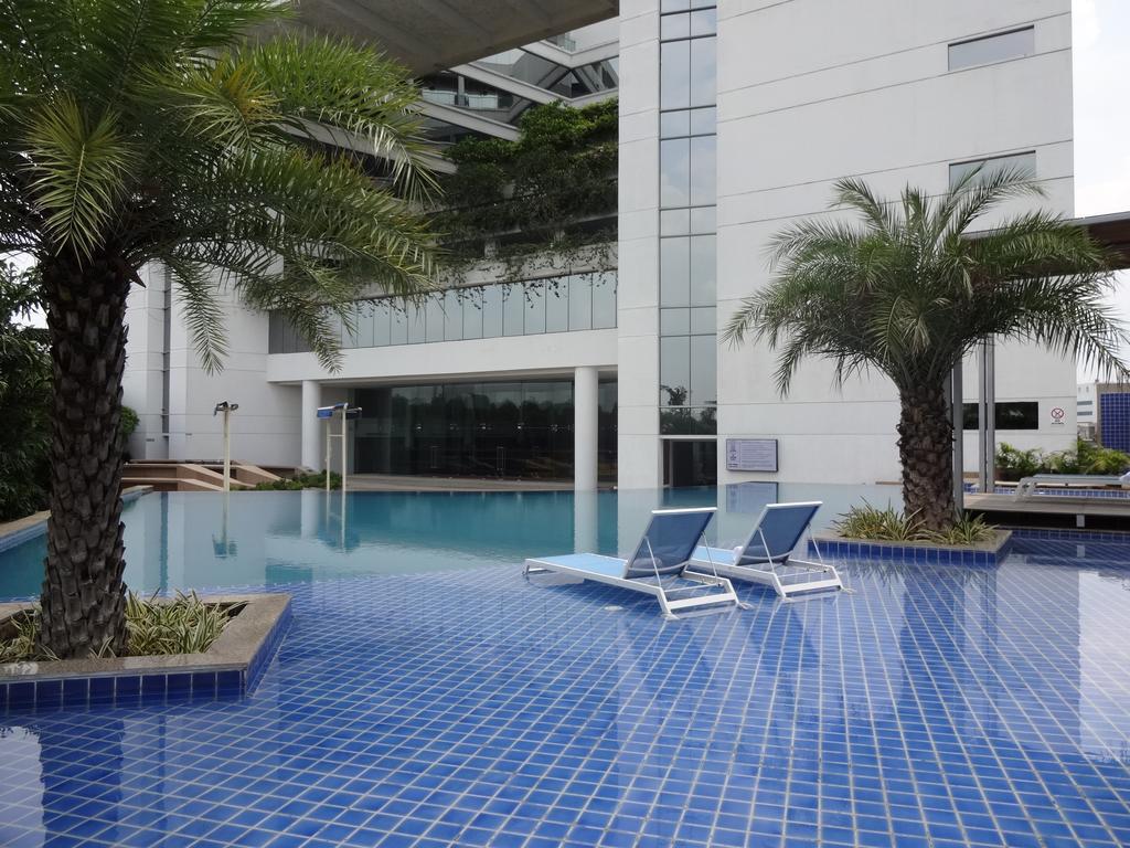 Avasa Hotel Haidarábád Kültér fotó