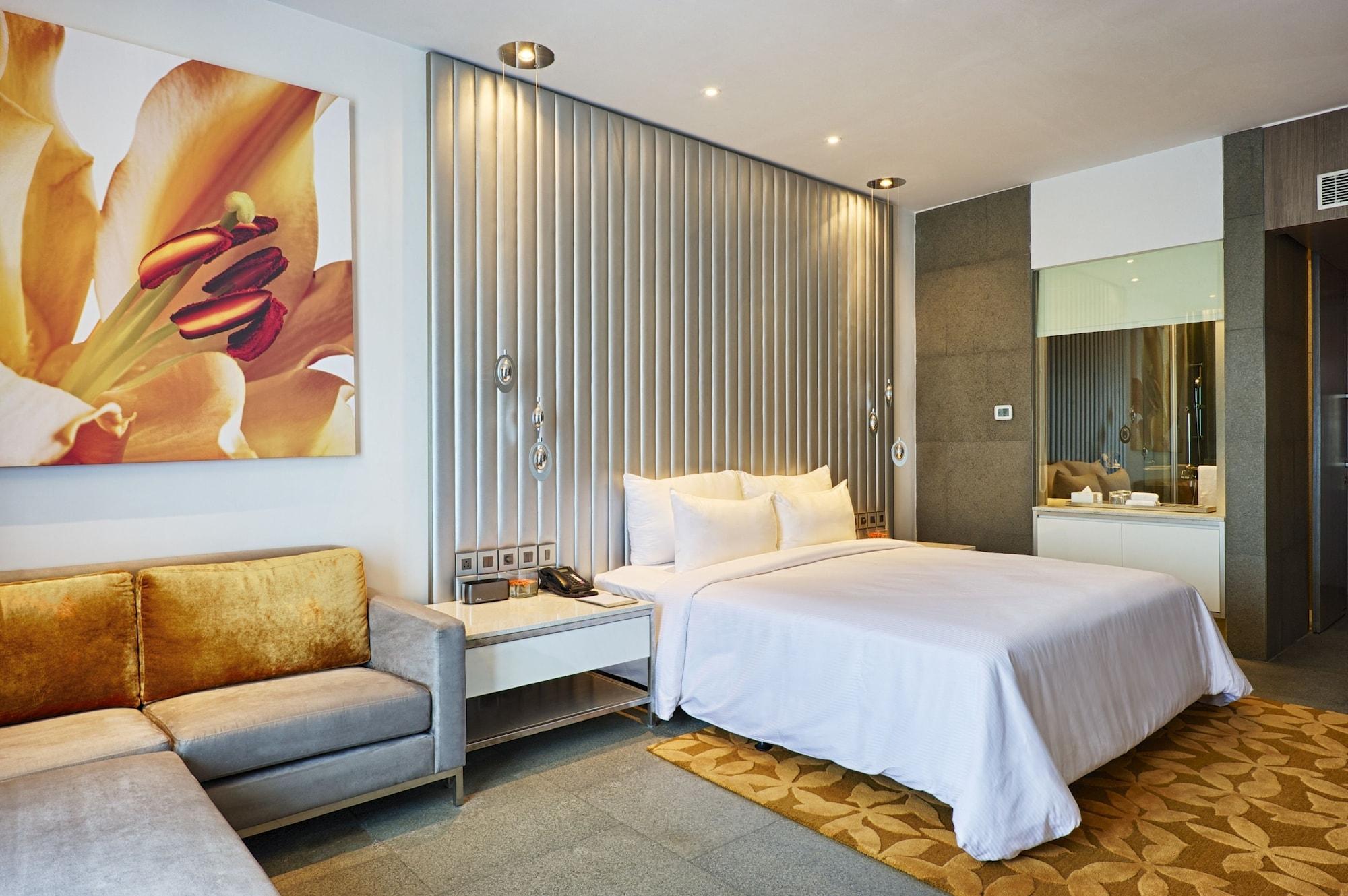 Avasa Hotel Haidarábád Kültér fotó