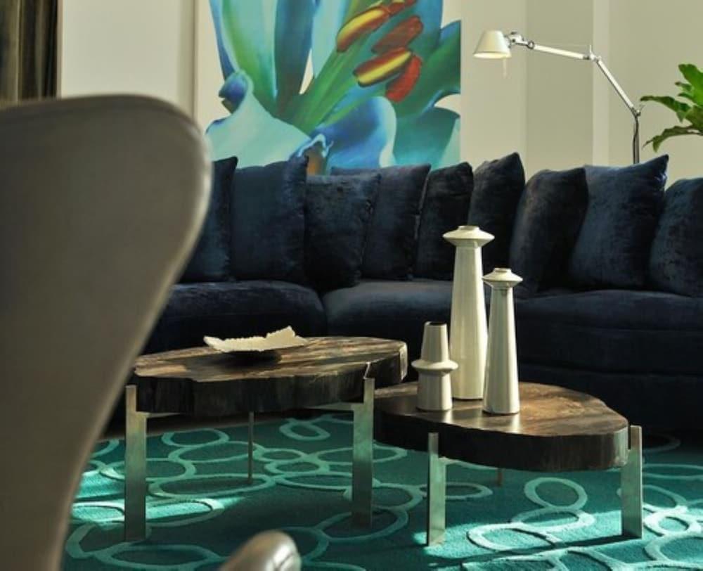 Avasa Hotel Haidarábád Kültér fotó