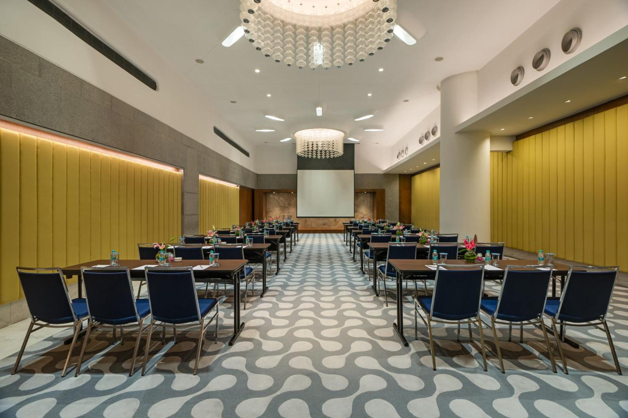 Avasa Hotel Haidarábád Kültér fotó