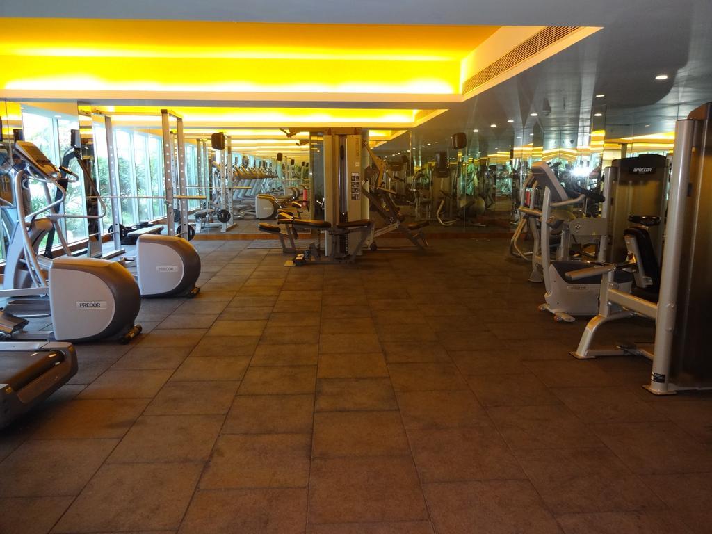 Avasa Hotel Haidarábád Kültér fotó