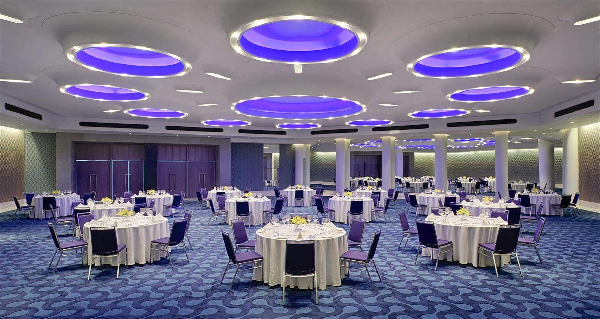 Avasa Hotel Haidarábád Kültér fotó